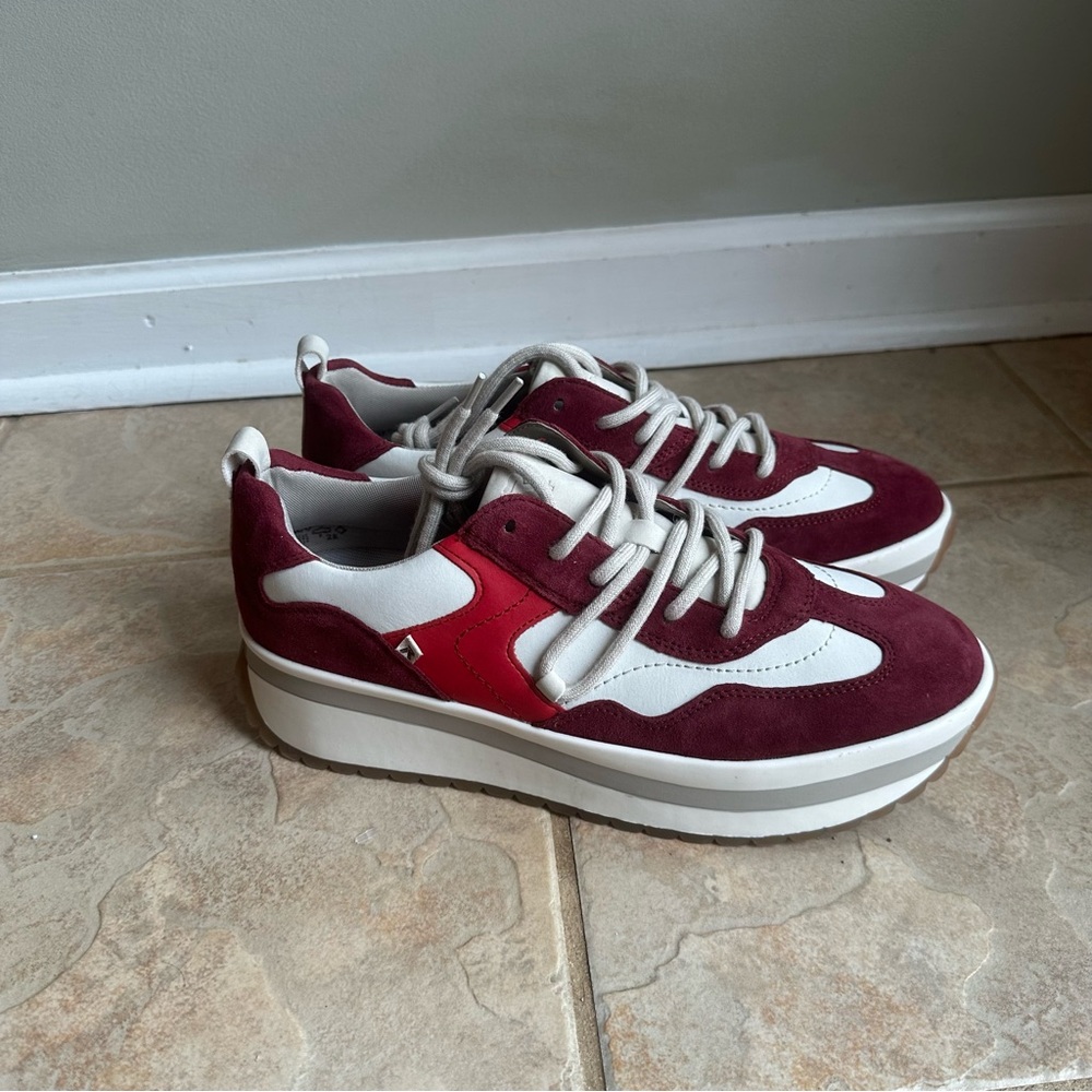 NEW Rieker Evolution Soft Burgundy Suede Platform Sneakers - Picture 1 of 8